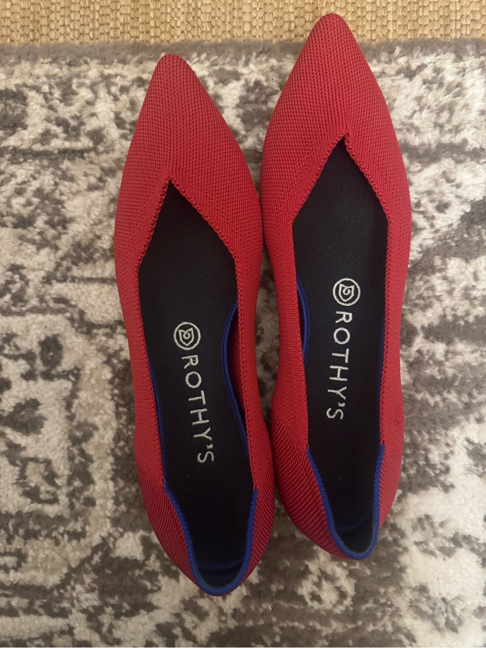 Rothy's Red Chilli Pointed Knit Flats. Size 9